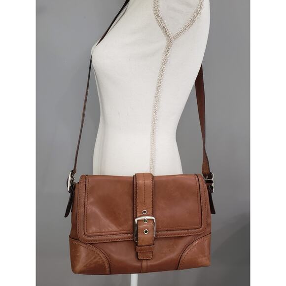 RARE COACH #F12606 BROWN Leather Hampton Buckle Flap Crossbody Purse Bag‎ - Picture 1 of 13